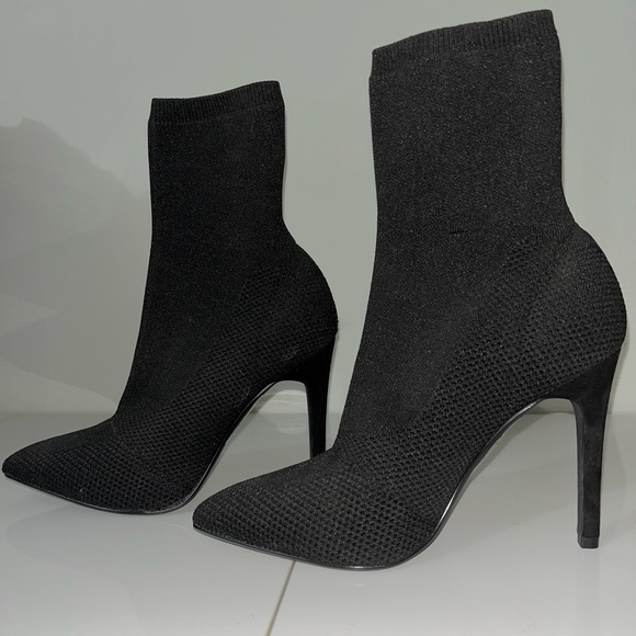 Knitted Sock Boot Heels - Picture 5 of 5